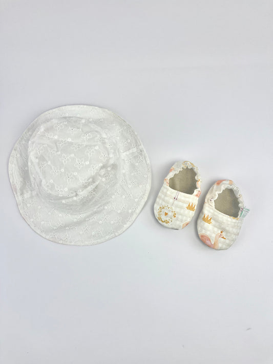 Conjunto Reversível Cisne Chapéu & Sapatos