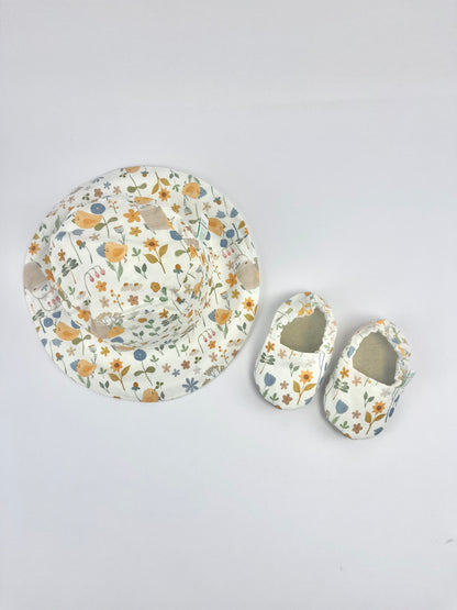 Conjunto Reversível Jardim Floral Chapéu & Sapatos