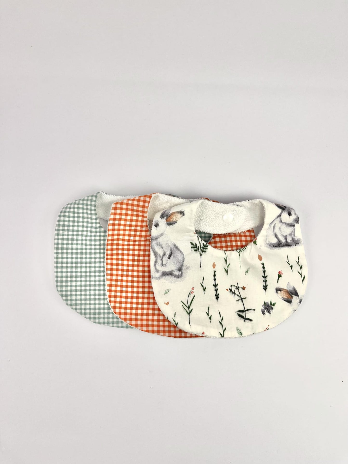 Conjunto de Babetes Pequenos Coelhos