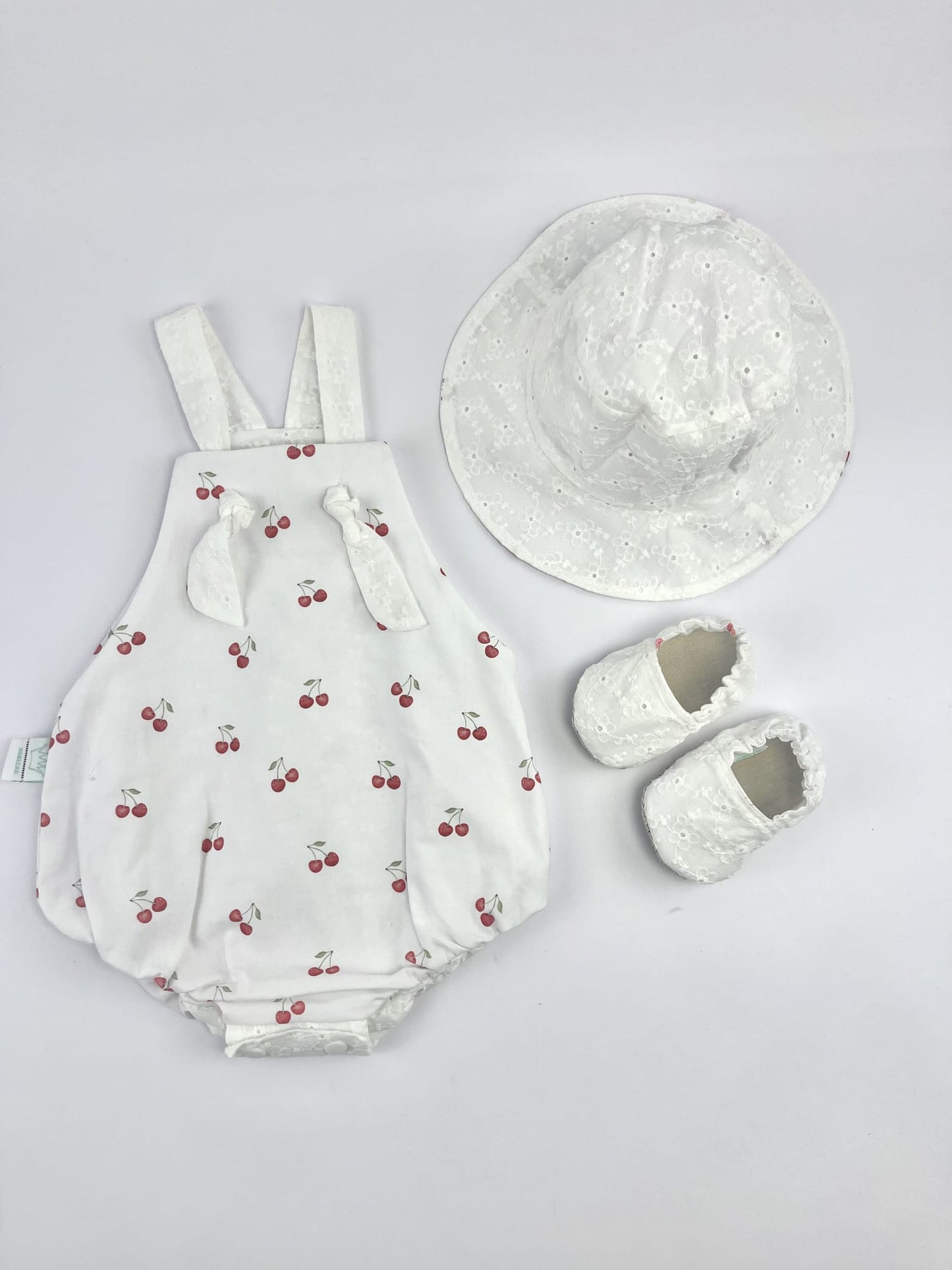 Conjunto Reversível Cerejinha