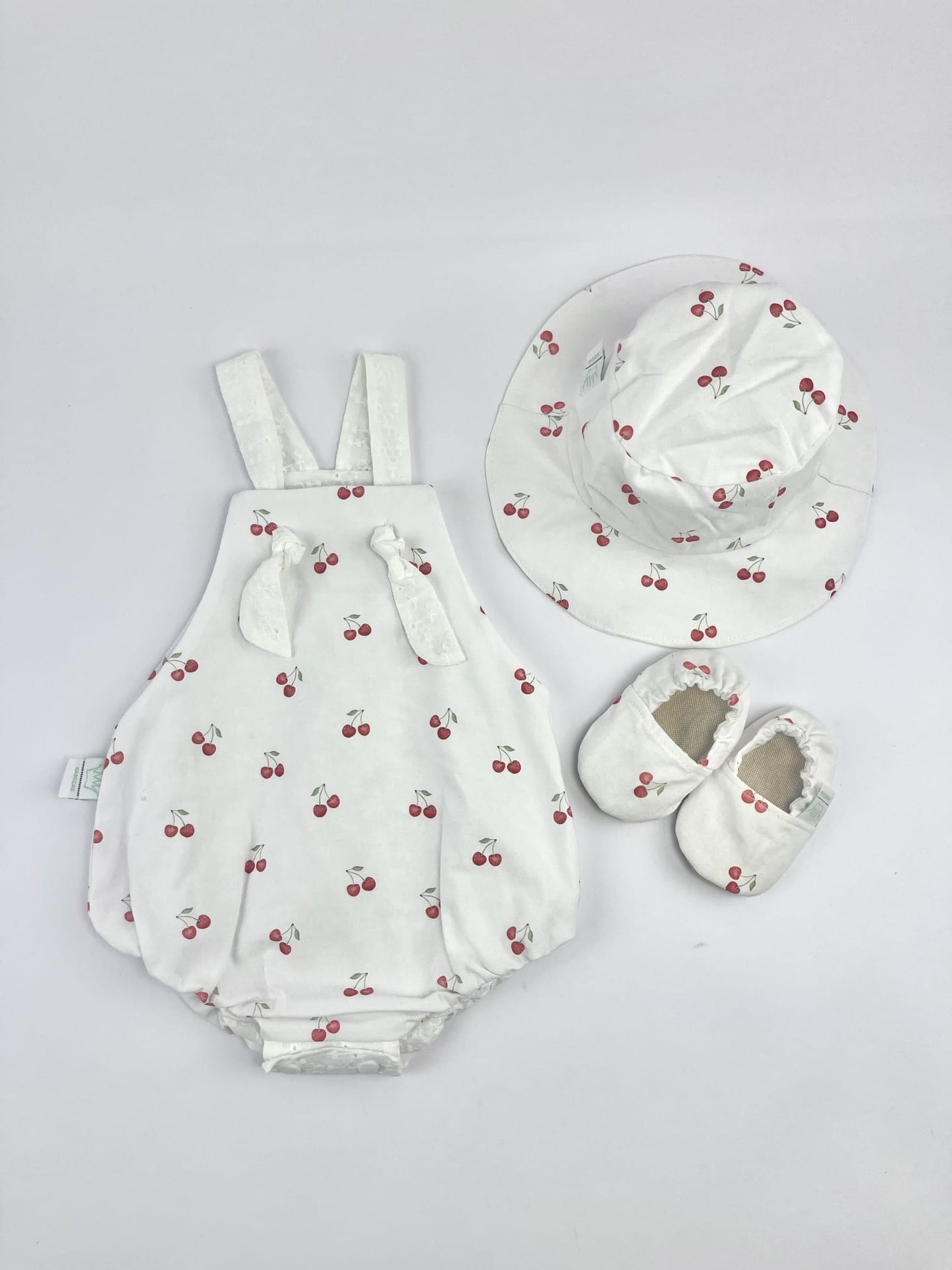 Conjunto Reversível Cerejinha