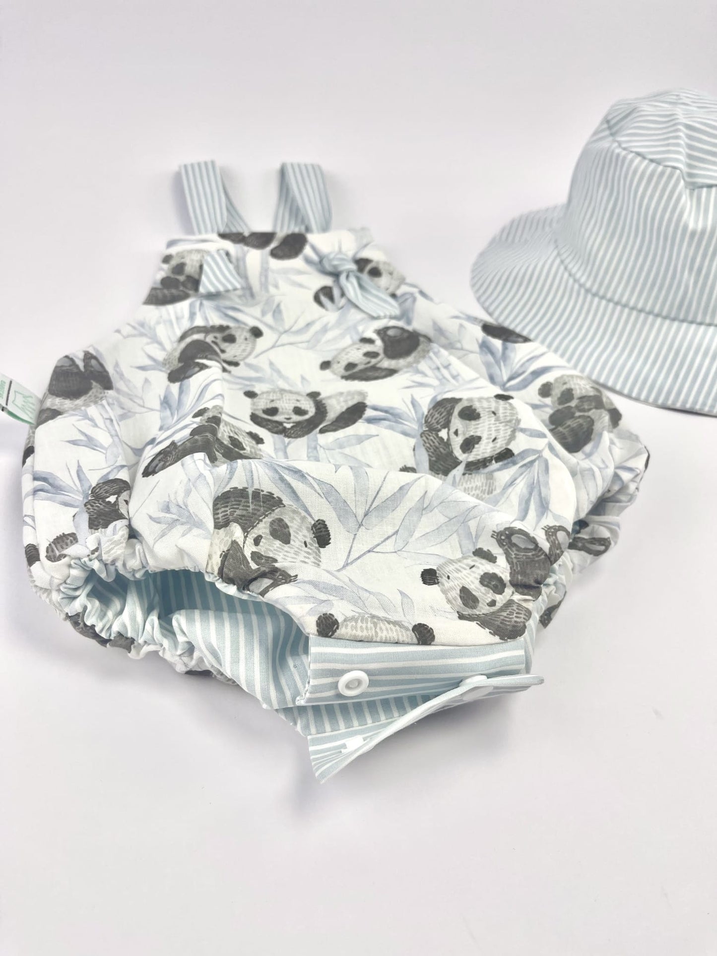 Conjunto Reversível Panda & Riscas