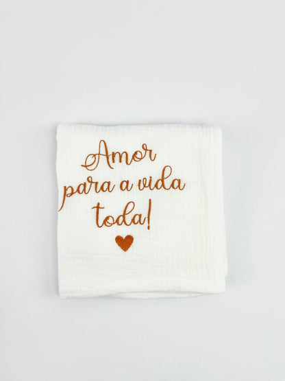 Fralda Musselina “Amor para a Vida Toda” vermelha